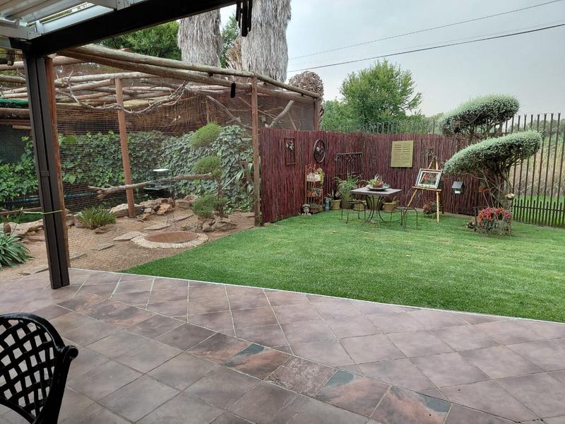 6 Bedroom Property for Sale in Dan Pienaar Free State